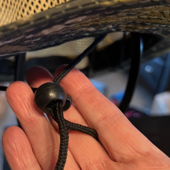 NWT style and fashion  hat. Unisex - Picture 3 of 4